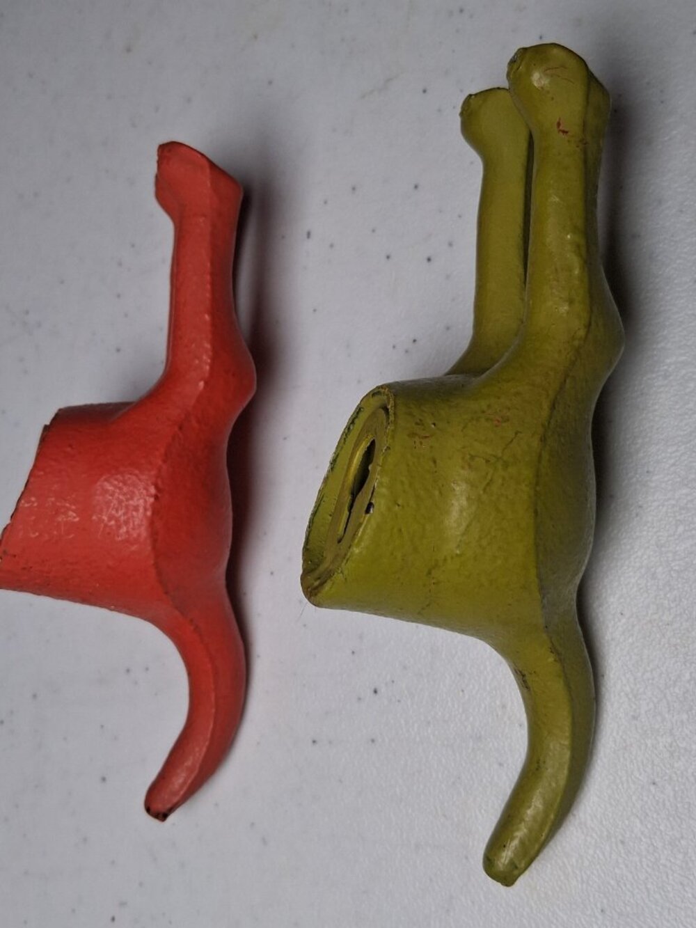 Cast Iron Dog Tail Hooks Pair Wall Mounted Hanging Orange Lime Green Dogs 5" - Picture 11 of 15